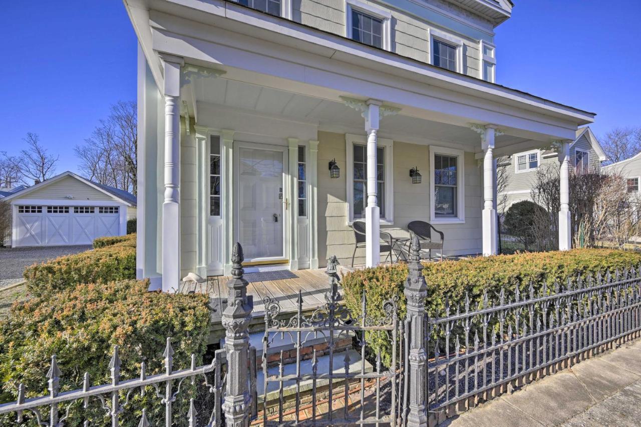 Bright Apartment - Half Mi To Greenport Harbor! Extérieur photo